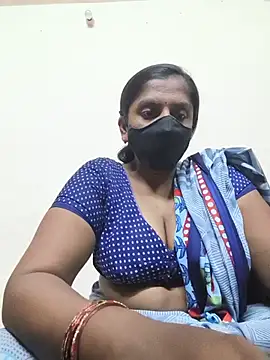 Snapshot of Sowjanya-telugu chatting on 06-15-26, 05:37 Sowjanya-telugu online show from 06-15-26, 05:37