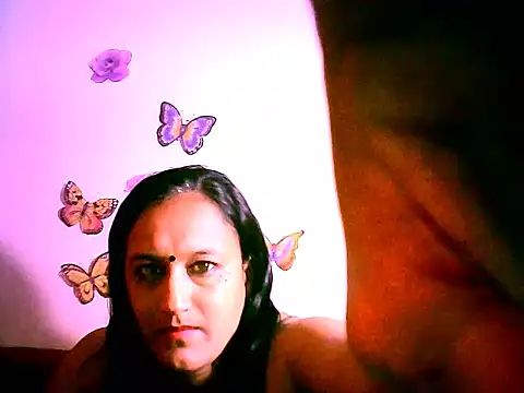 Indiansexyboobs18 online show from 11-07-25, 07:41