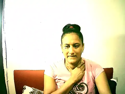 Snapshot of Indiansexyboobs18 chatting on 12-04-25, 08:23 Indiansexyboobs18 online show from 12-04-25, 08:23