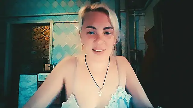 EmmaCat  online show from 04-23-26, 11:53