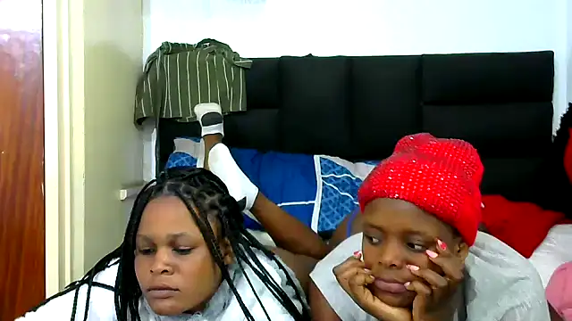 BlondieBitch online show from 06-06-26, 08:08