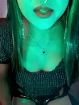 Cutie-Whiskey1 online show from 03-03-26, 08:53