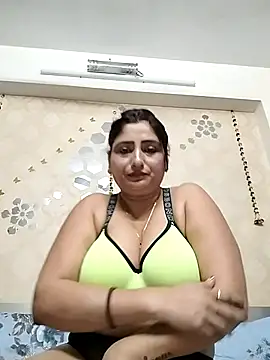 Loveangle1 online show from 09-15-25, 04:29