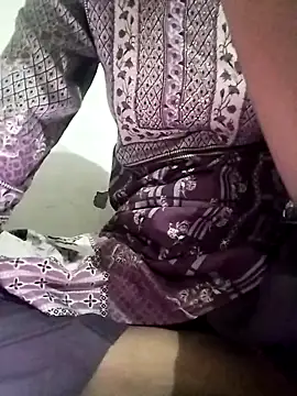 Rapunzal online show from 11-12-25, 05:13