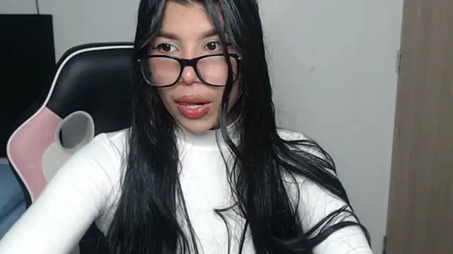 MayaScott11 online show from 04-22-26, 07:59