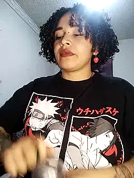 Julie wallace online show from 11-11-25, 09:37