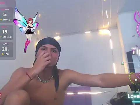 whitneytt online show from 12-03-25, 07:05