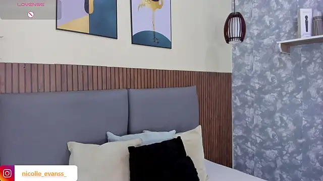 EmillyHarper  online show from 11-28-25, 04:04