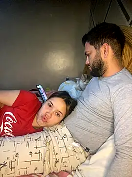 Snapshot of coupleyys chatting on 11-01-25, 01:29 coupleyys online show from 11-01-25, 01:29