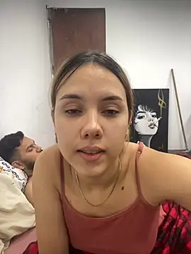 Snapshot of coupleyys chatting on 11-15-25, 02:53 coupleyys online show from 11-15-25, 02:53