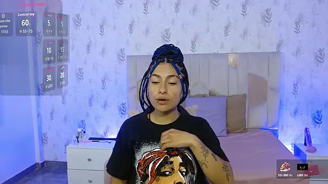 Snapshot of DAKOTA_TAY1 chatting on 10-04-25, 11:41 DAKOTA TAY1 online show from 10-04-25, 11:41