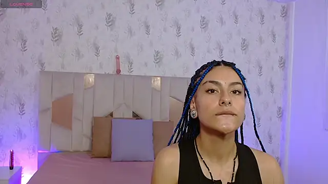 Snapshot of DAKOTA_TAY1 chatting on 10-10-25, 11:42 DAKOTA TAY1 online show from 10-10-25, 11:42