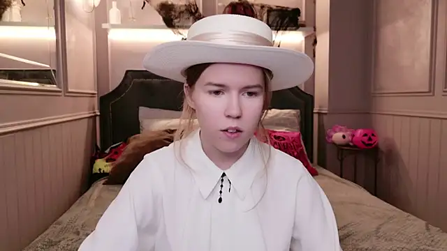 Alida Brice online show from 11-03-25, 05:52