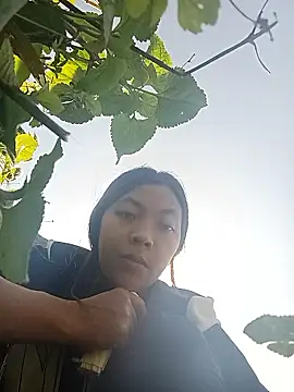 Snapshot of -Miu-98 chatting on 11-24-25, 04:56 -Miu-98 online show from 11-24-25, 04:56