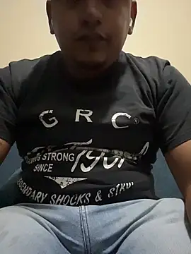 dannybs05 online show from 11-17-25, 01:33