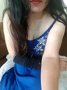 Snapshot of sassy_aly007 chatting on 11-13-25, 06:01 sassy aly007 online show from 11-13-25, 06:01