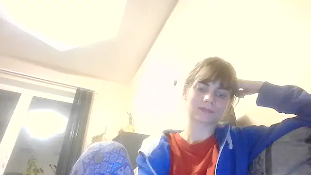 Snapshot of Loriven chatting on 11-01-25, 07:49 Loriven online show from 11-01-25, 07:49