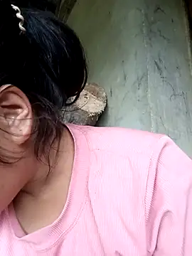 Luyen004 online show from 05-03-26, 12:05
