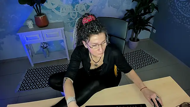 UmaSpace online show from 11-21-25, 05:06