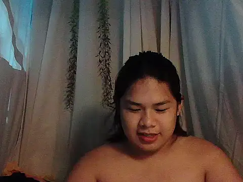 Huntrix2025 online show from 03-05-26, 12:34