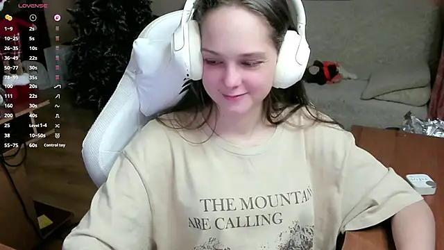 SharybbFace online show from 11-28-25, 03:04