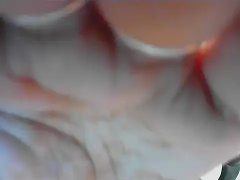 Snapshot of short_girl_ chatting on 11-16-25, 04:45 short girl online show from 11-16-25, 04:45