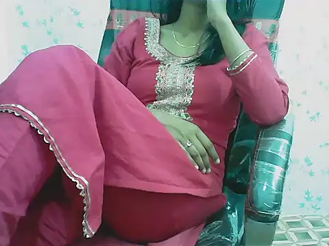 short girl  online show from 03-25-26, 10:38