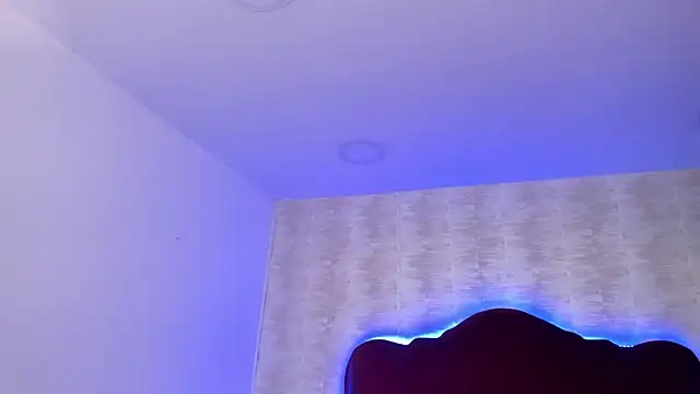 Snapshot of LaylaaDoll chatting on 11-13-25, 05:45 LaylaaDoll online show from 11-13-25, 05:45