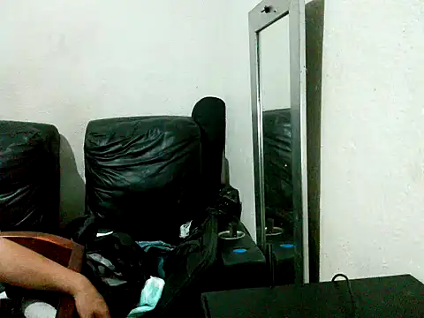 AndreaSissySlut online show from 06-27-26, 07:35
