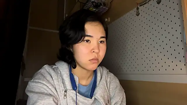 JennyCarpenter online show from 03-12-26, 04:18