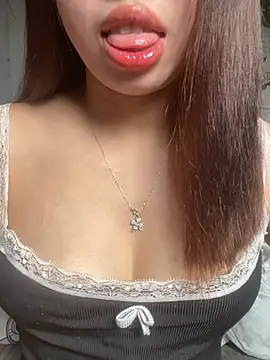 Rose-babyx online show from 03-29-26, 02:00