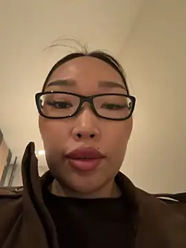 Snapshot of AdriaNochi chatting on 06-01-26, 01:46 AdriaNochi online show from 06-01-26, 01:46