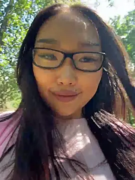 Snapshot of AdriaNochi chatting on 06-21-26, 10:51 AdriaNochi online show from 06-21-26, 10:51