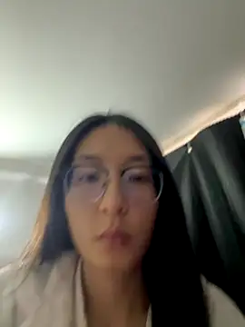 xiaobaimao6 online show from 11-11-25, 03:45