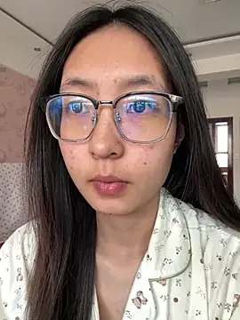 xiaobaimao6 online show from 03-01-26, 06:26