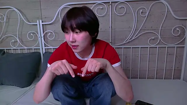 HeejinWang online show from 04-02-26, 08:17