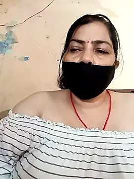 Love-890 online show from 09-18-25, 03:19