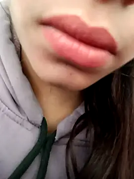 Aaisha-16 online show from 01-18-26, 03:54