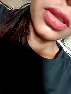 Aaisha-16 online show from 04-23-26, 03:30