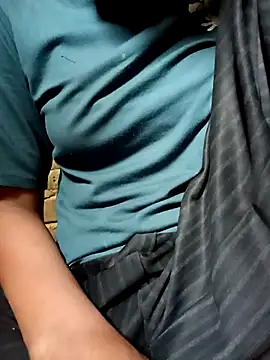 Aaisha-16 online show from 04-25-26, 04:04