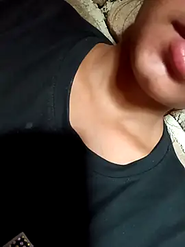 Aaisha-16 online show from 04-26-26, 04:21