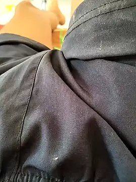 bold guy 1234 online show from 09-17-25, 04:47