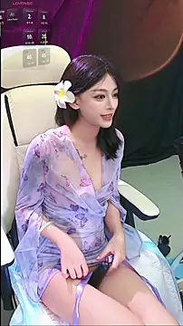 lulu5211 online show from 10-16-25, 11:55