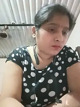 aliya-jaan71 online show from 05-13-26, 06:27