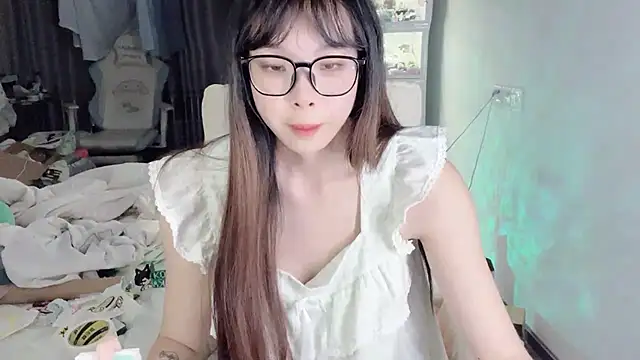 Akong11 online show from 07-06-26, 03:03