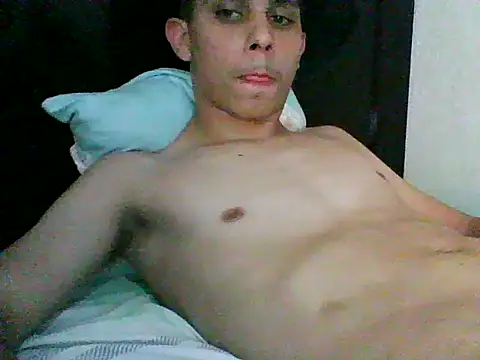 Snapshot of KingLamed chatting on 09-15-25, 02:17 KingLamed online show from 09-15-25, 02:17