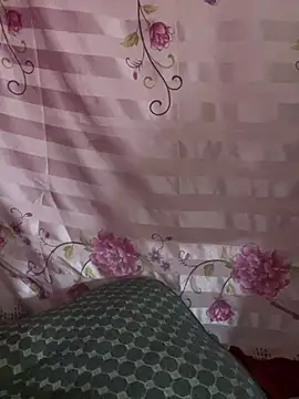 Snapshot of Moon_pusy chatting on 07-15-26, 02:11 Moon pusy online show from 07-15-26, 02:11
