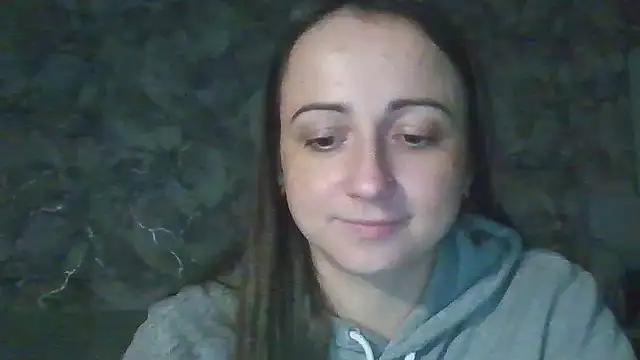 Snapshot of Avylith chatting on 09-25-25, 10:13 Avylith online show from 09-25-25, 10:13