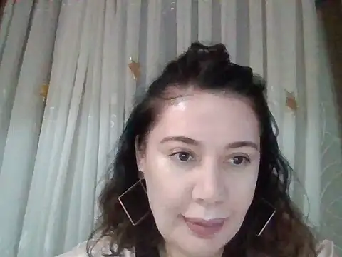 Lomivah online show from 11-06-25, 04:52