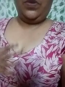 Snapshot of Preety_ji chatting on 10-26-25, 08:15 Preety ji online show from 10-26-25, 08:15